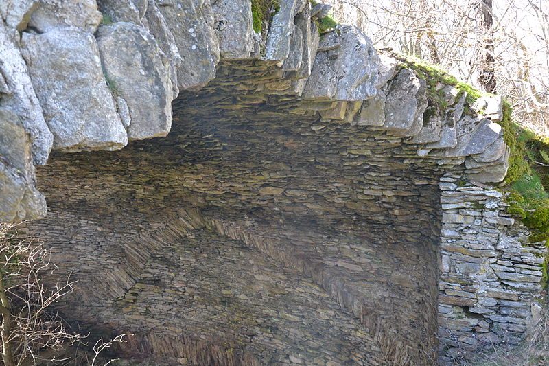 Glacières Pradelles Cabardès-Aude