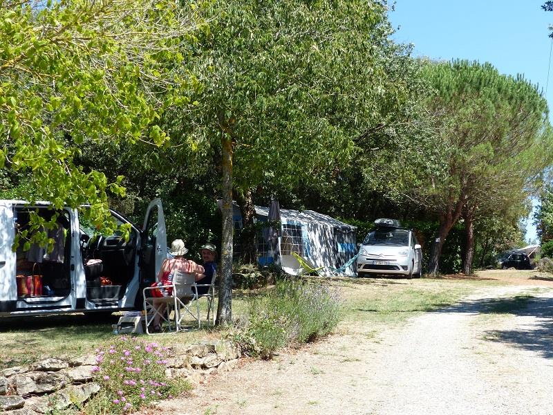 camping in Aude near carcassonne for tent, caravan and motorhome